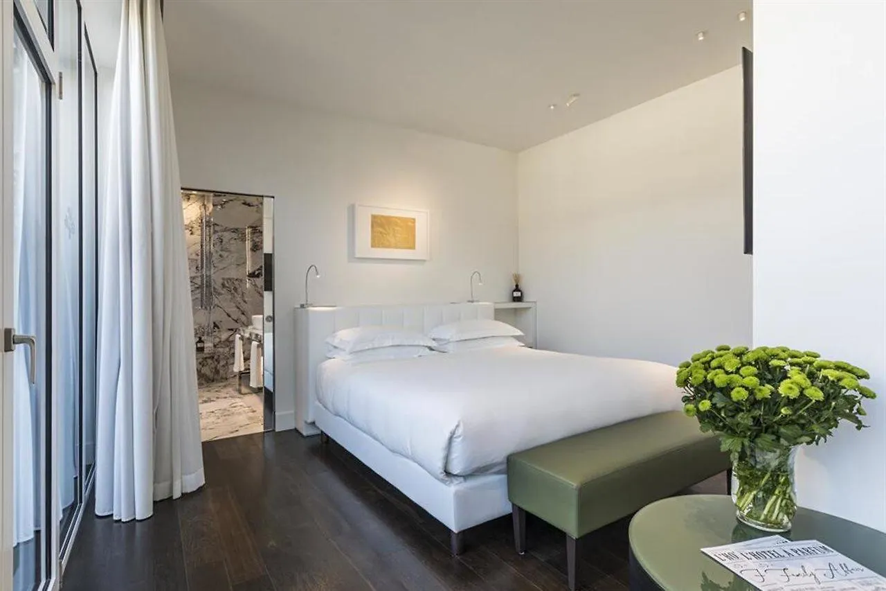 מילאנו Magna Pars L'Hotel A Parfum, Small Luxury Hotels Of The World