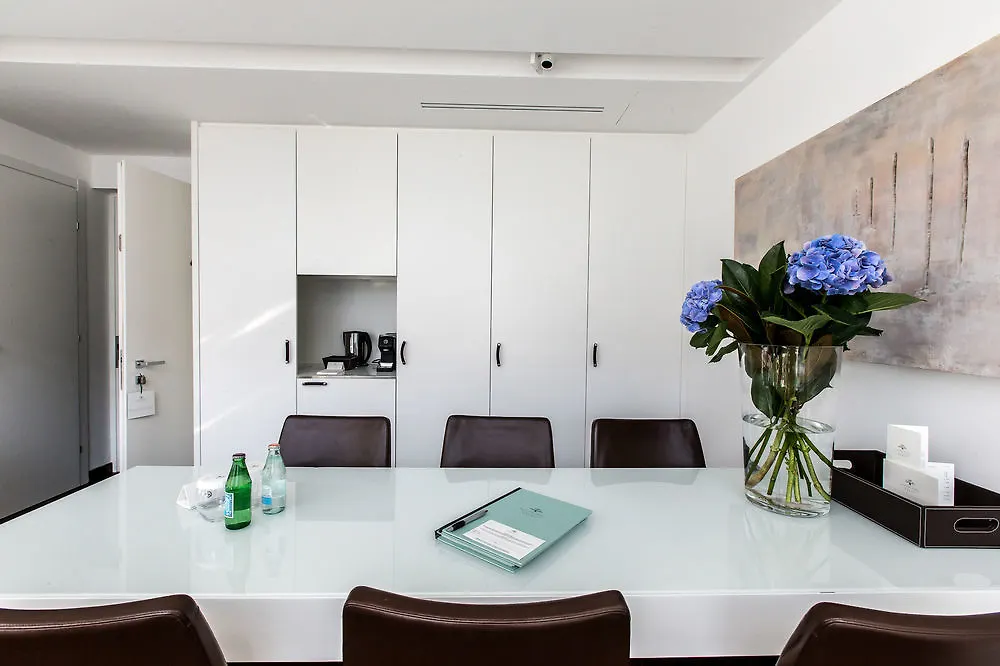 *****  מילאנו Magna Pars L'Hotel A Parfum, Small Luxury Hotels Of The World איטליה