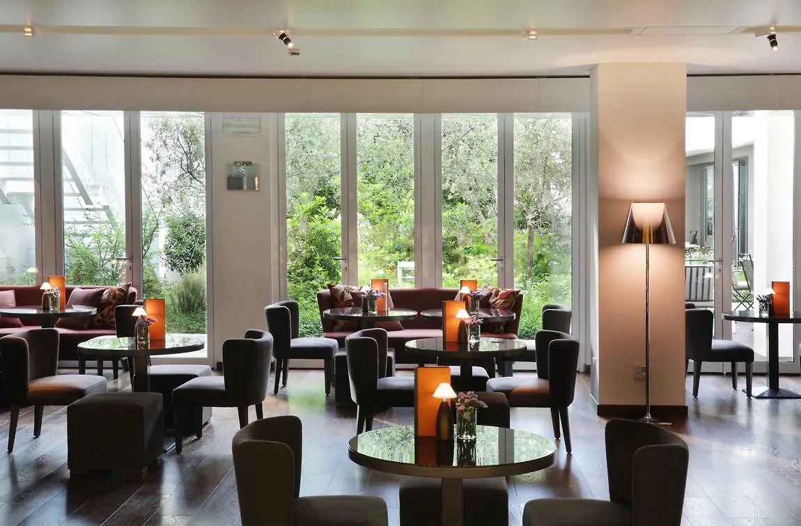 Magna Pars L'Hotel A Parfum, Small Luxury Hotels Of The World Mediolan 5*,