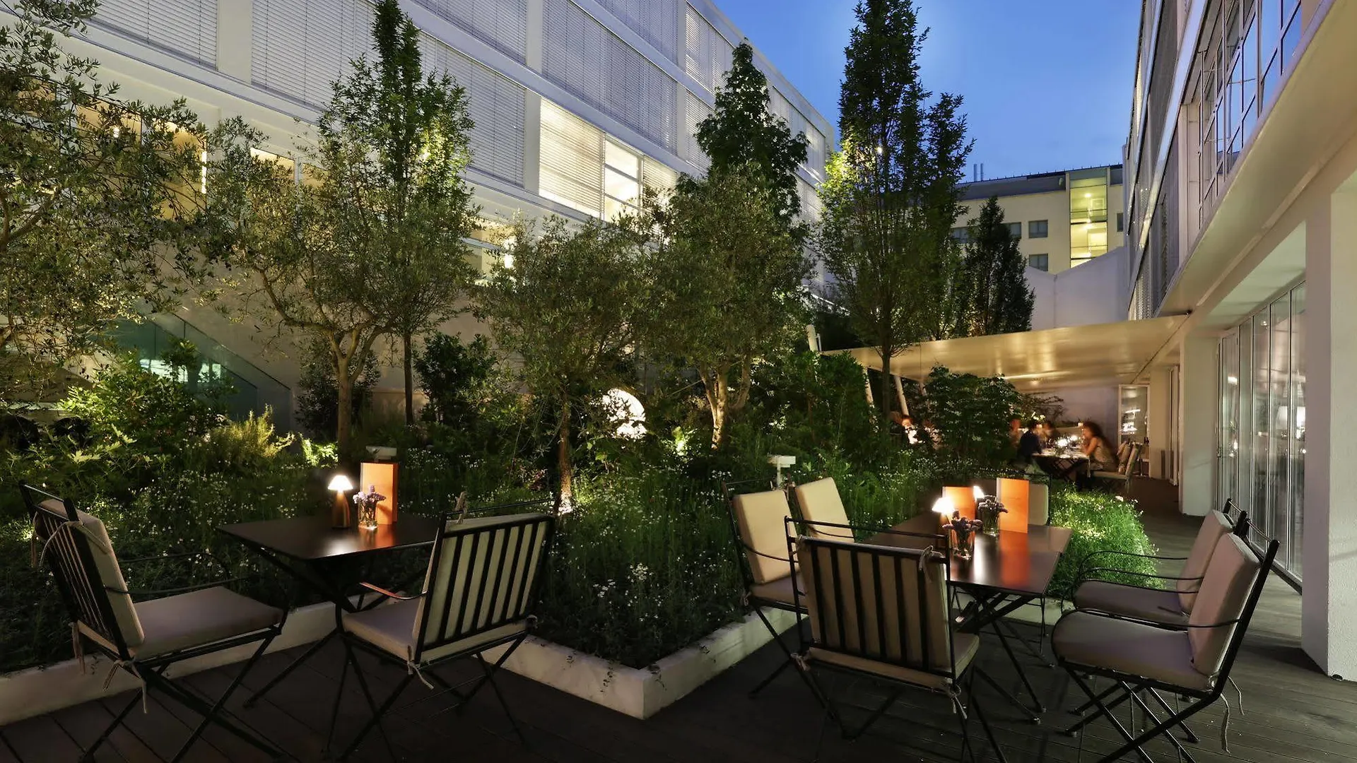 Magna Pars L'Hotel A Parfum, Small Luxury Hotels Of The World Mediolan
