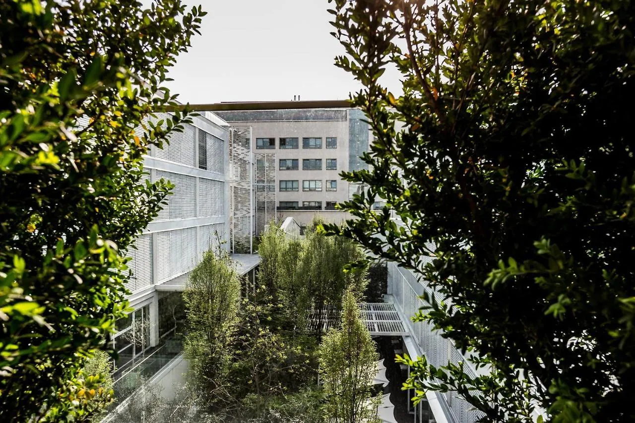 *****  Magna Pars L'Hotel A Parfum, Small Luxury Hotels Of The World Milan Italy